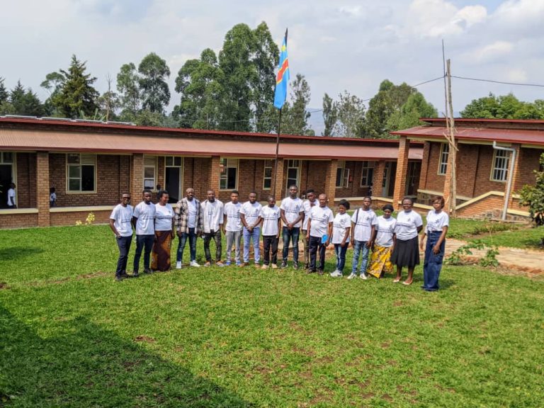 4917686094023_status_de810bc740b441db9d296caff0e86ed3