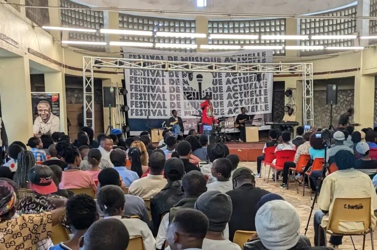 Screenshot_20241216-225727