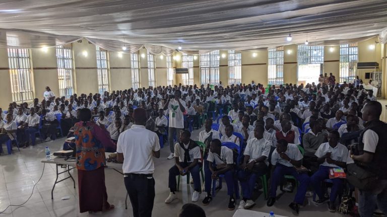 motion_photo_8073291840833033361